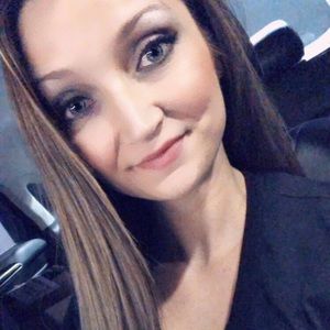 Meet your Posher, Colette